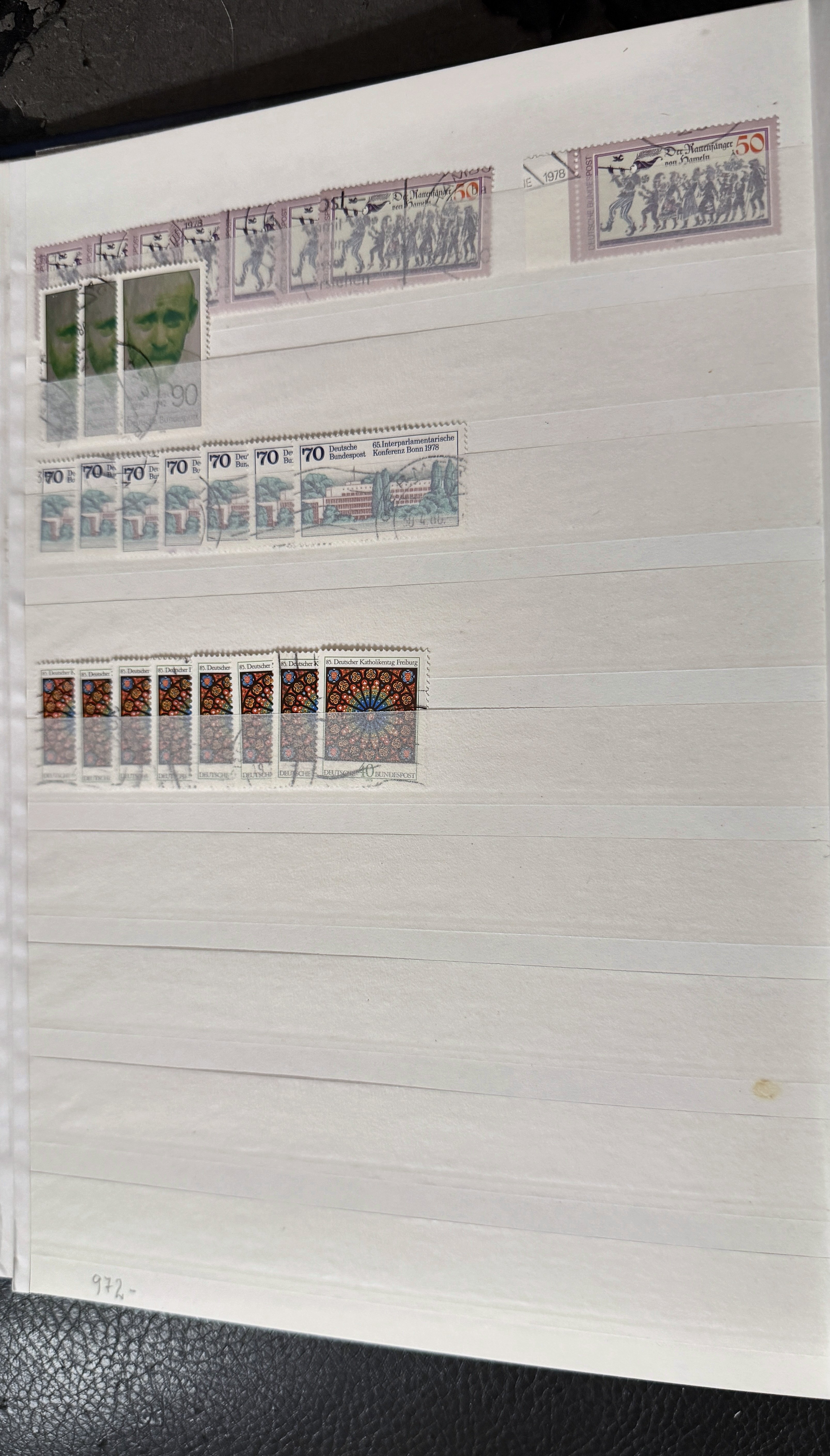 page03744