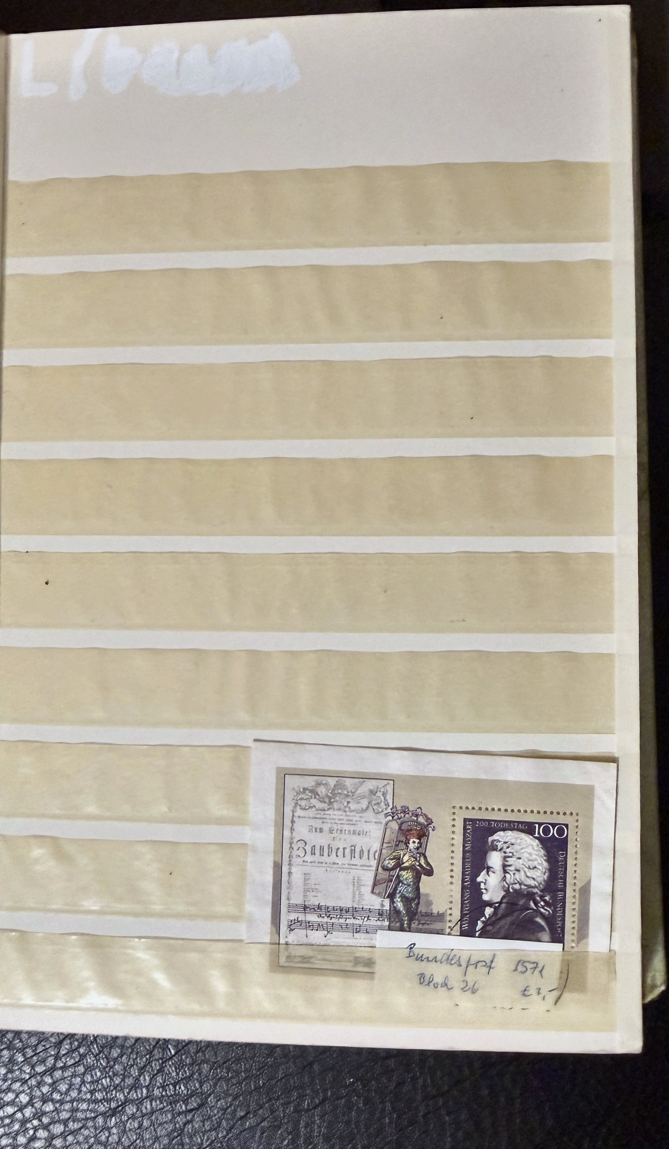 page03885